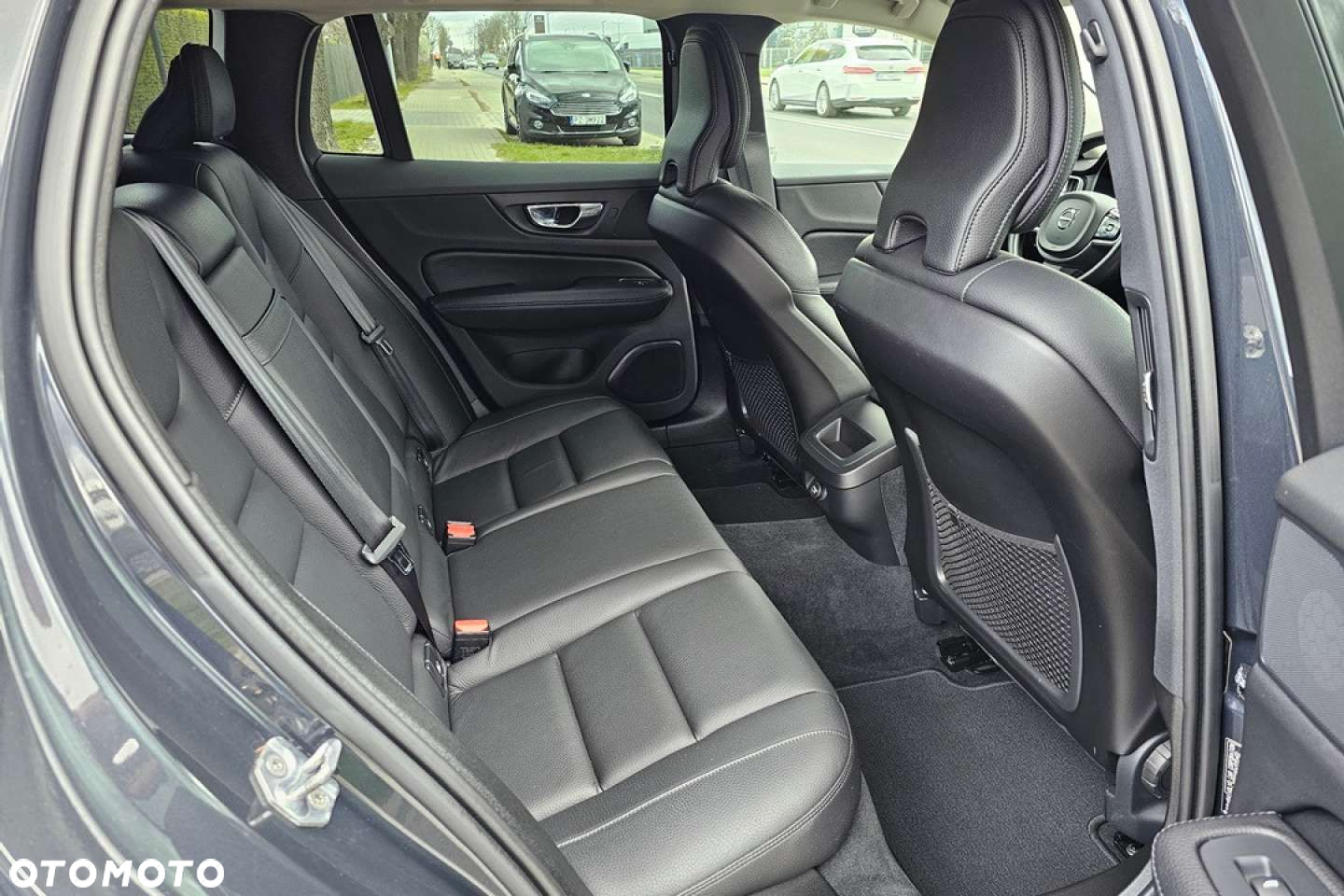 Volvo V60 - 18