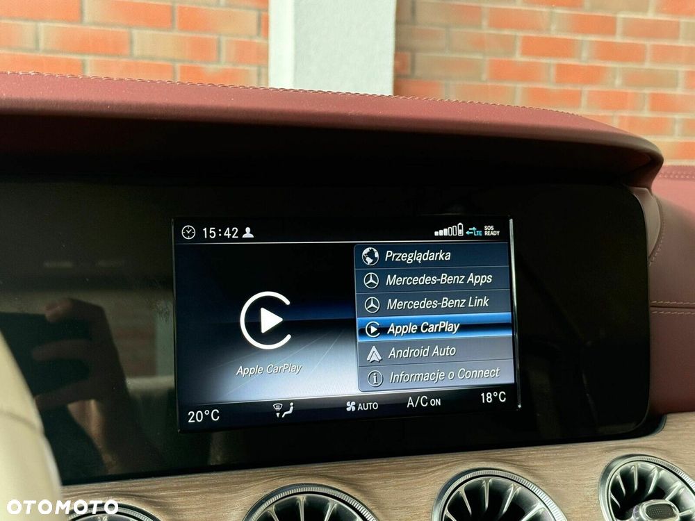 Mercedes-Benz Klasa E - 28