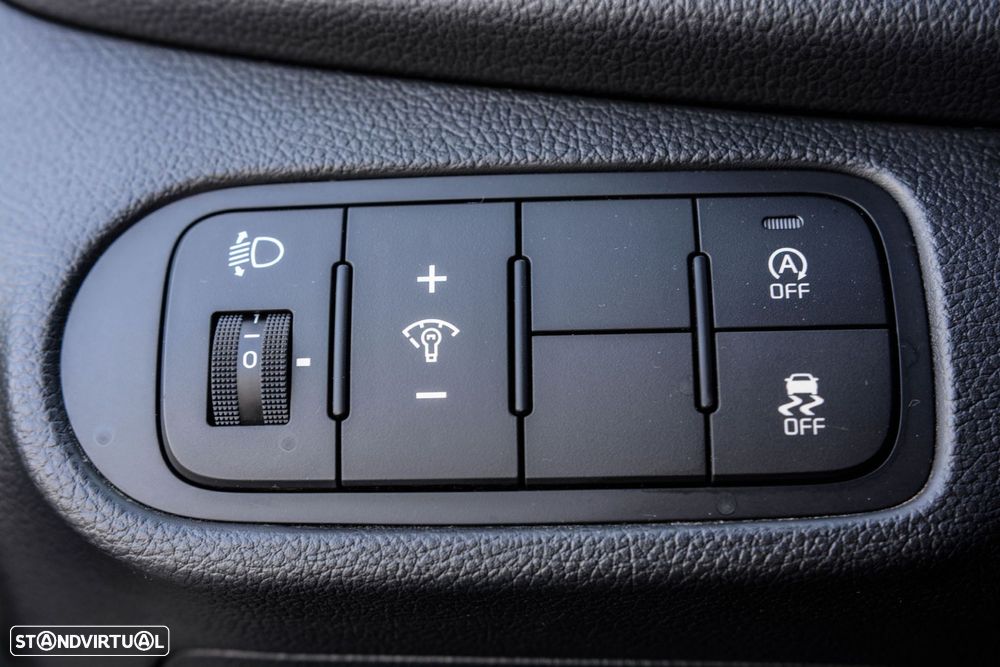 Kia Carens 1.7 CRDi ISG TX - 31