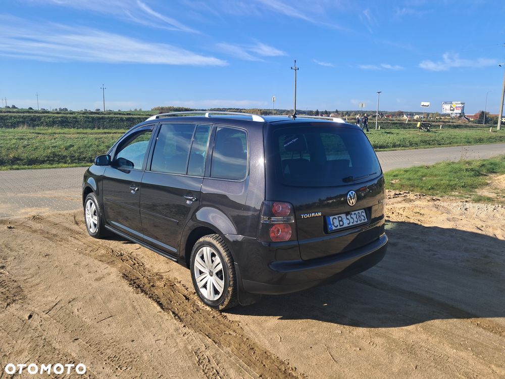 Volkswagen Touran 1.9 TDI R-Line Edition - 17