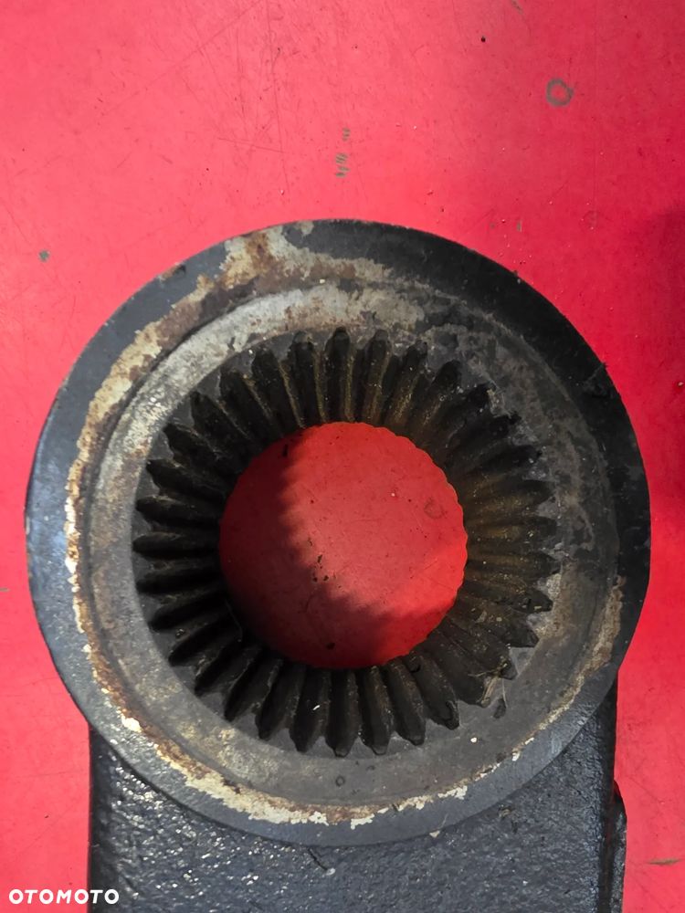 Wieszak ramion Valtra 8150, 8350, 8450, 8550 - 5