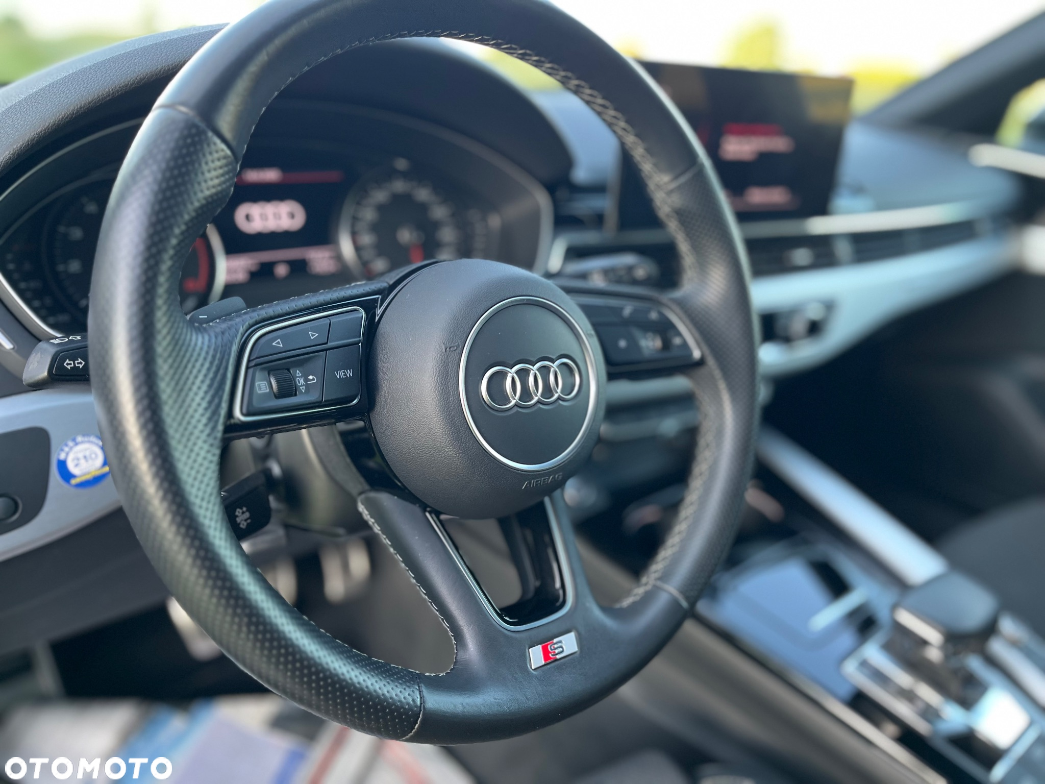 Audi A4 Avant 40 TFSI quattro S tronic S line - 15