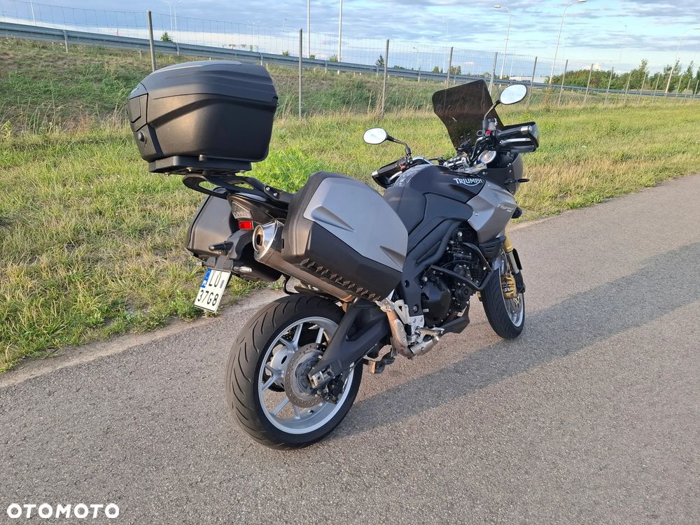 Triumph Tiger - 28