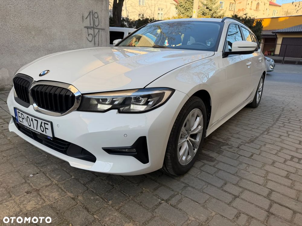 BMW Seria 3 318d Edition Luxury Line Purity - 8