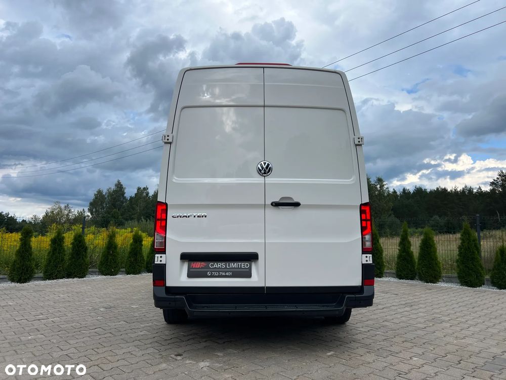 Volkswagen CRAFTER 35 - 18