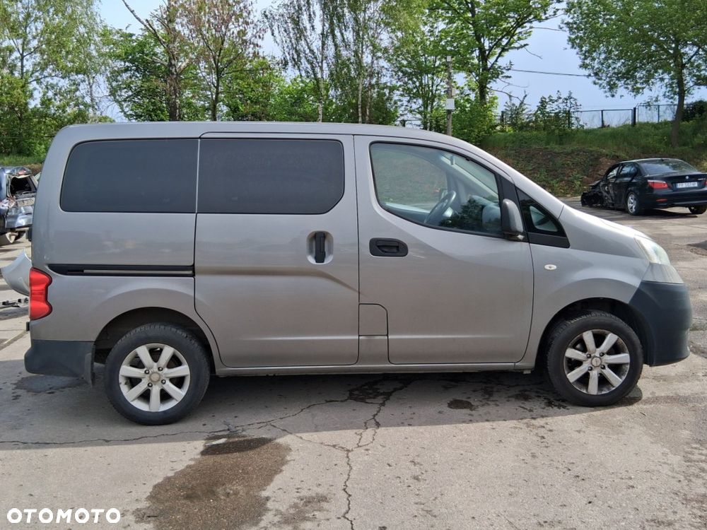 Nissan NV200 - 8