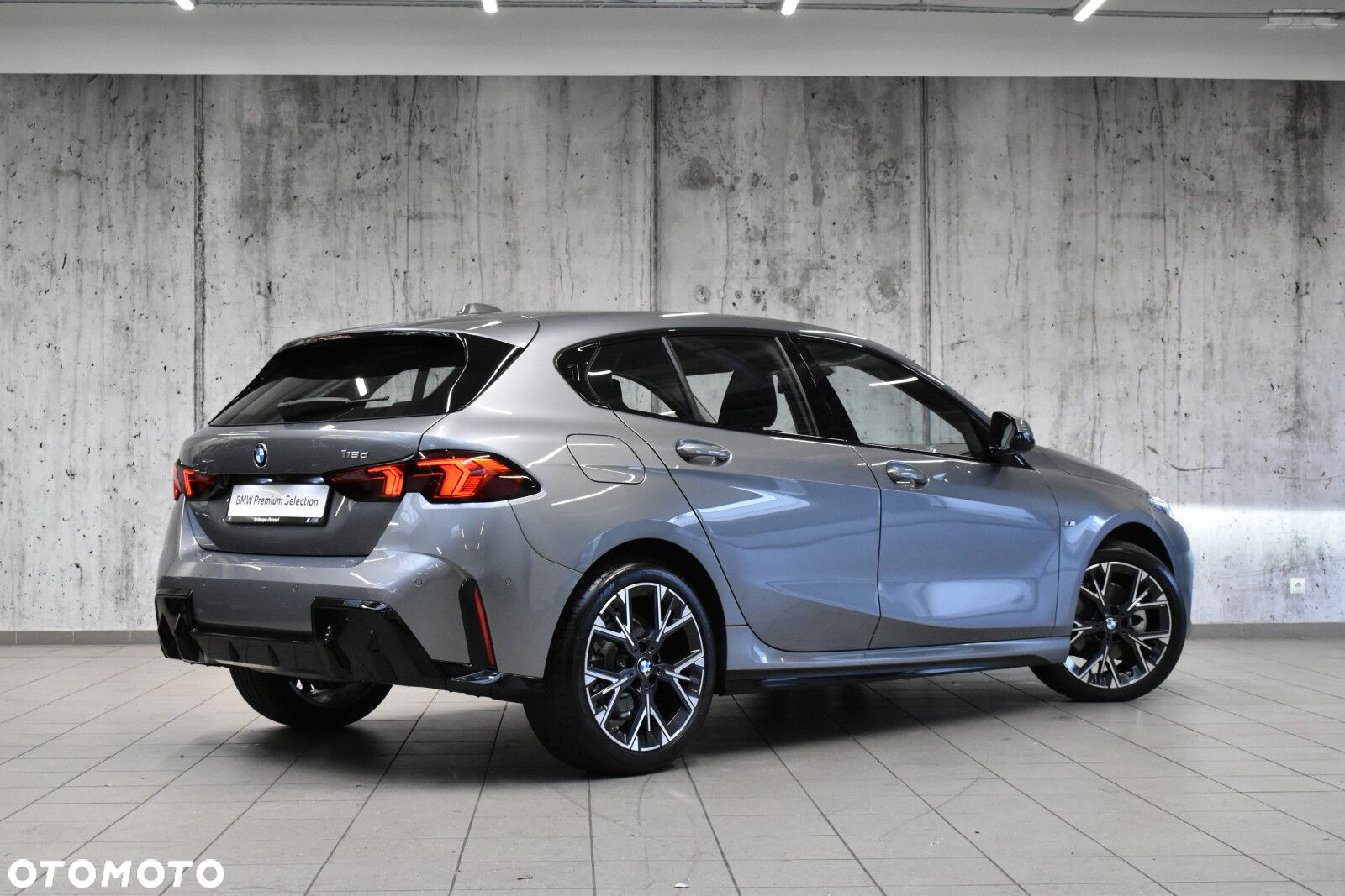 BMW Seria 1 - 2