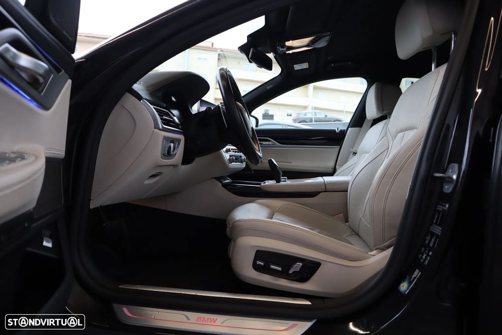BMW 740 d xDrive Auto - 23