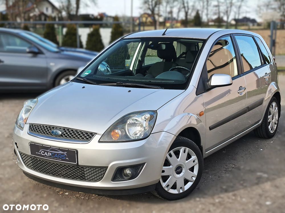 Ford Fiesta 1.3 Ghia - 1