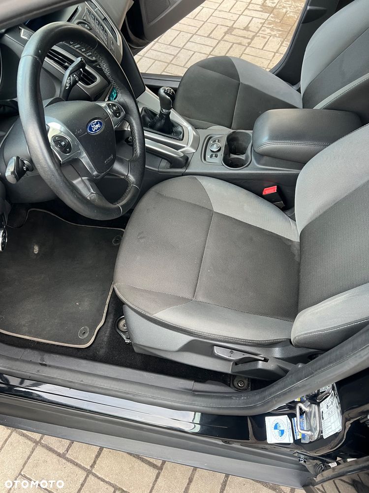 Ford Focus 1.0 EcoBoost 99g Trend - 10