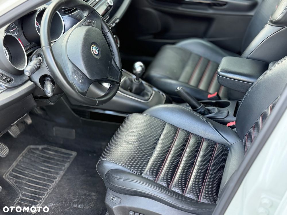 Alfa Romeo Giulietta 1.4 TB Progression - 15