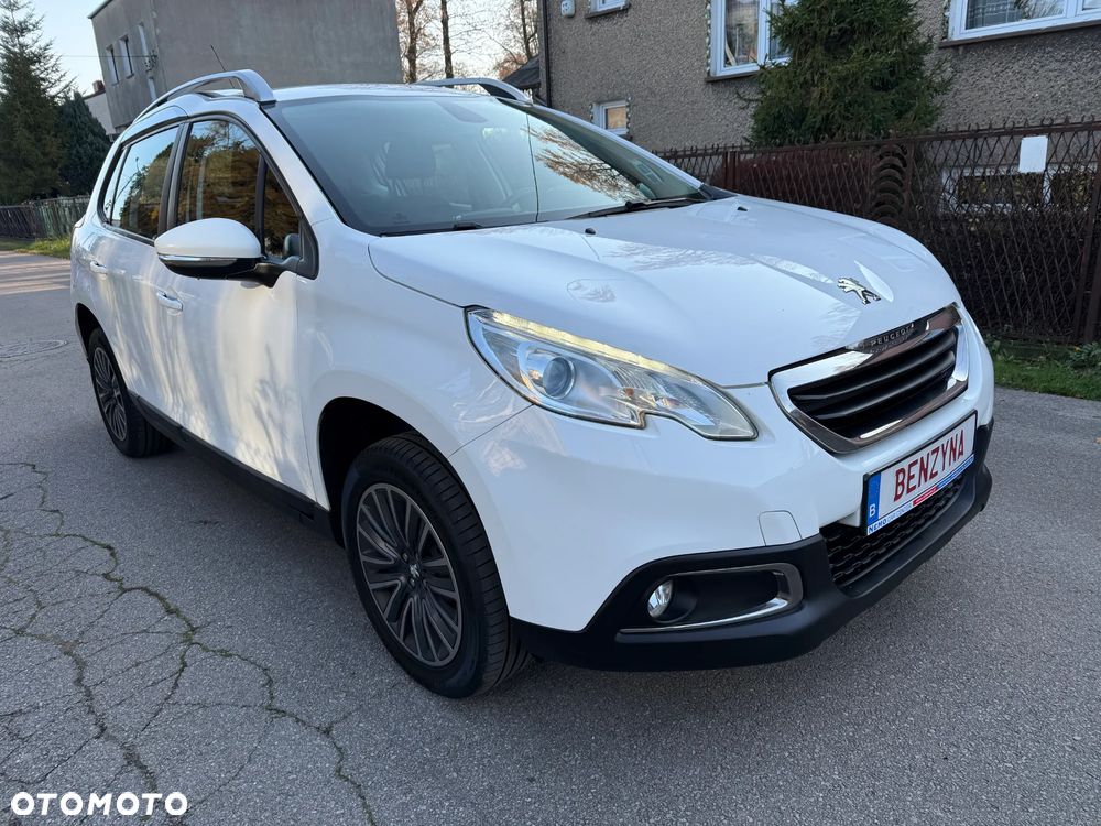 Peugeot 2008 1.2 Pure Tech Style EU6 - 8