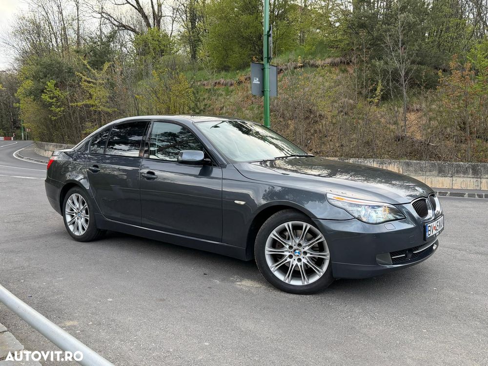BMW Seria 5 530xd Aut. - 10