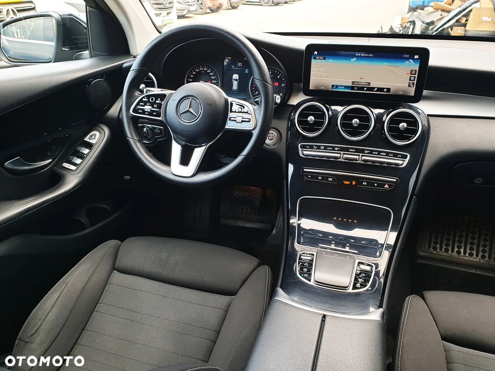 Mercedes-Benz GLC 200 d 4-Matic Business Edition - 10
