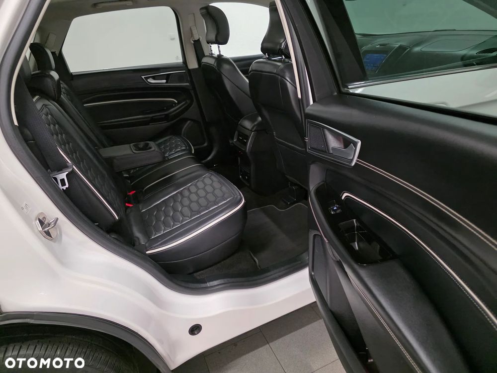 Ford Edge 2.0 EcoBlue Bi-Turbo 4x4 Vignale - 31