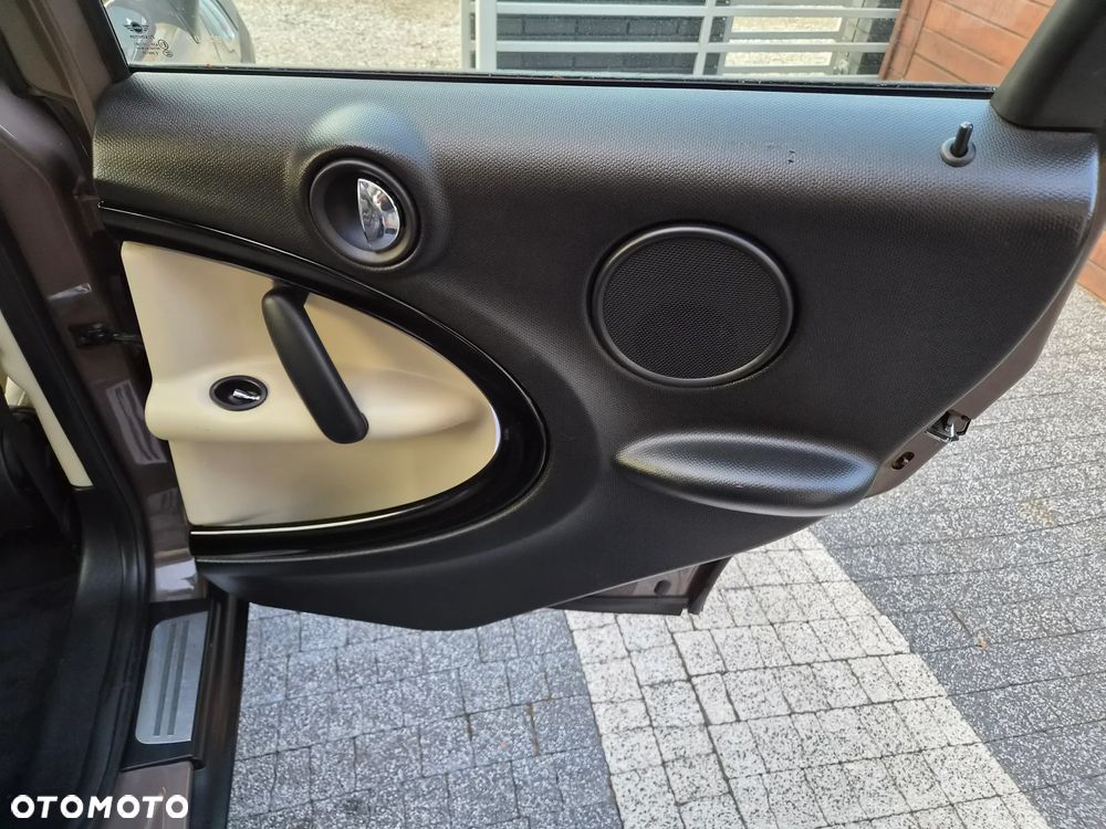 MINI Countryman Cooper D All4 - 32