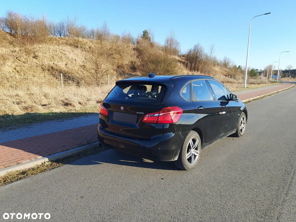 BMW Seria 2 218i Advantage - 4