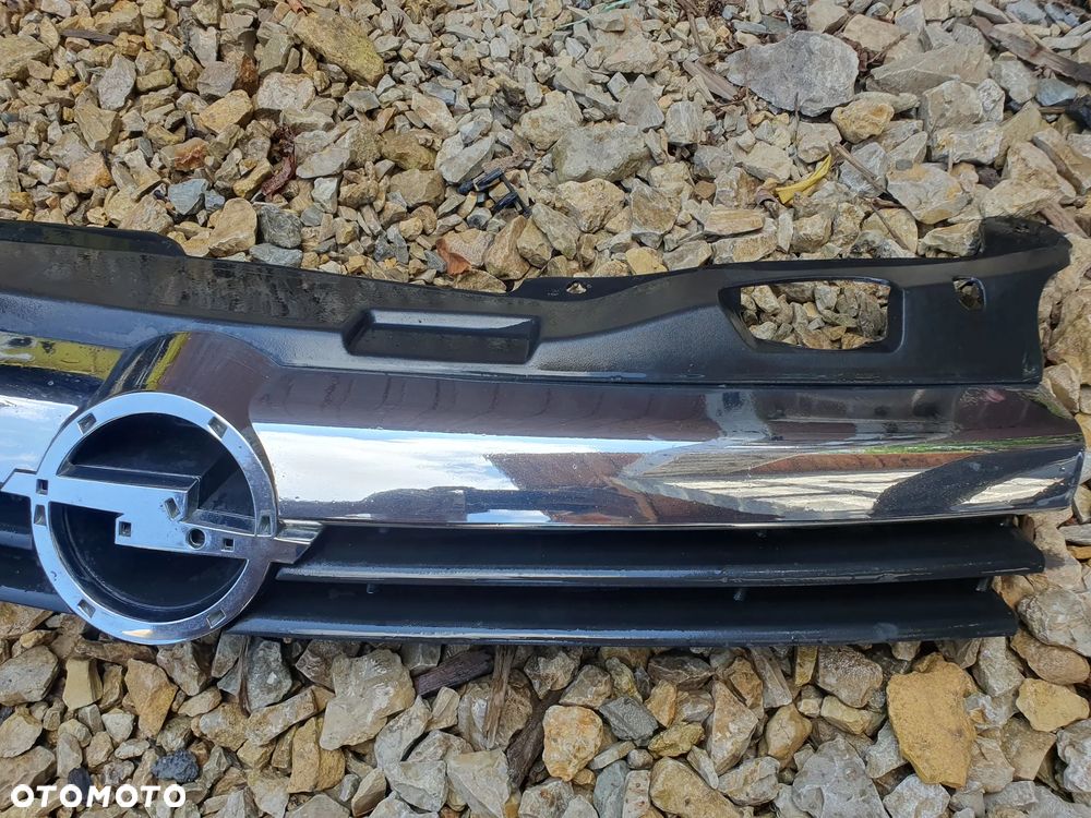 OPEL ASTRA H III GRILL PRZEDNIA ATRAPA PRZÓD OP07021-01 OP07021 CHROM - 3