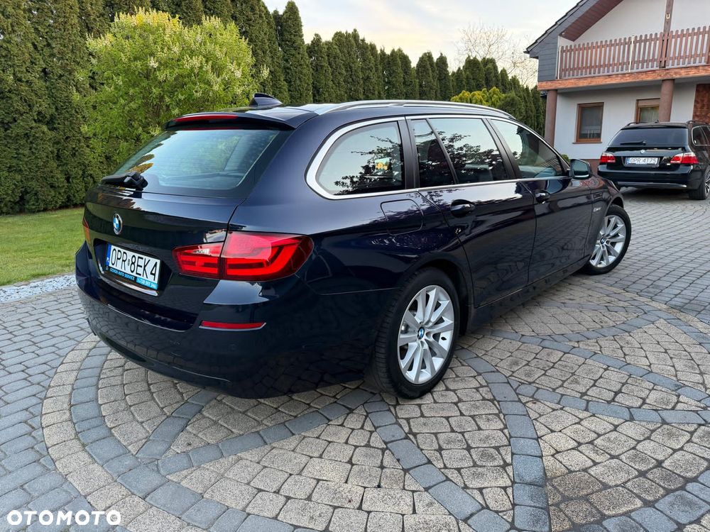 BMW Seria 5 520i - 6