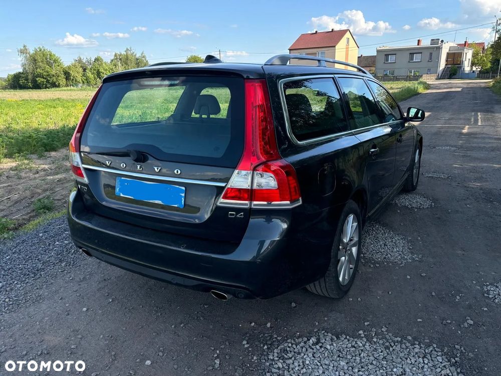 Volvo V70 D4 Geartronic Momentum - 6