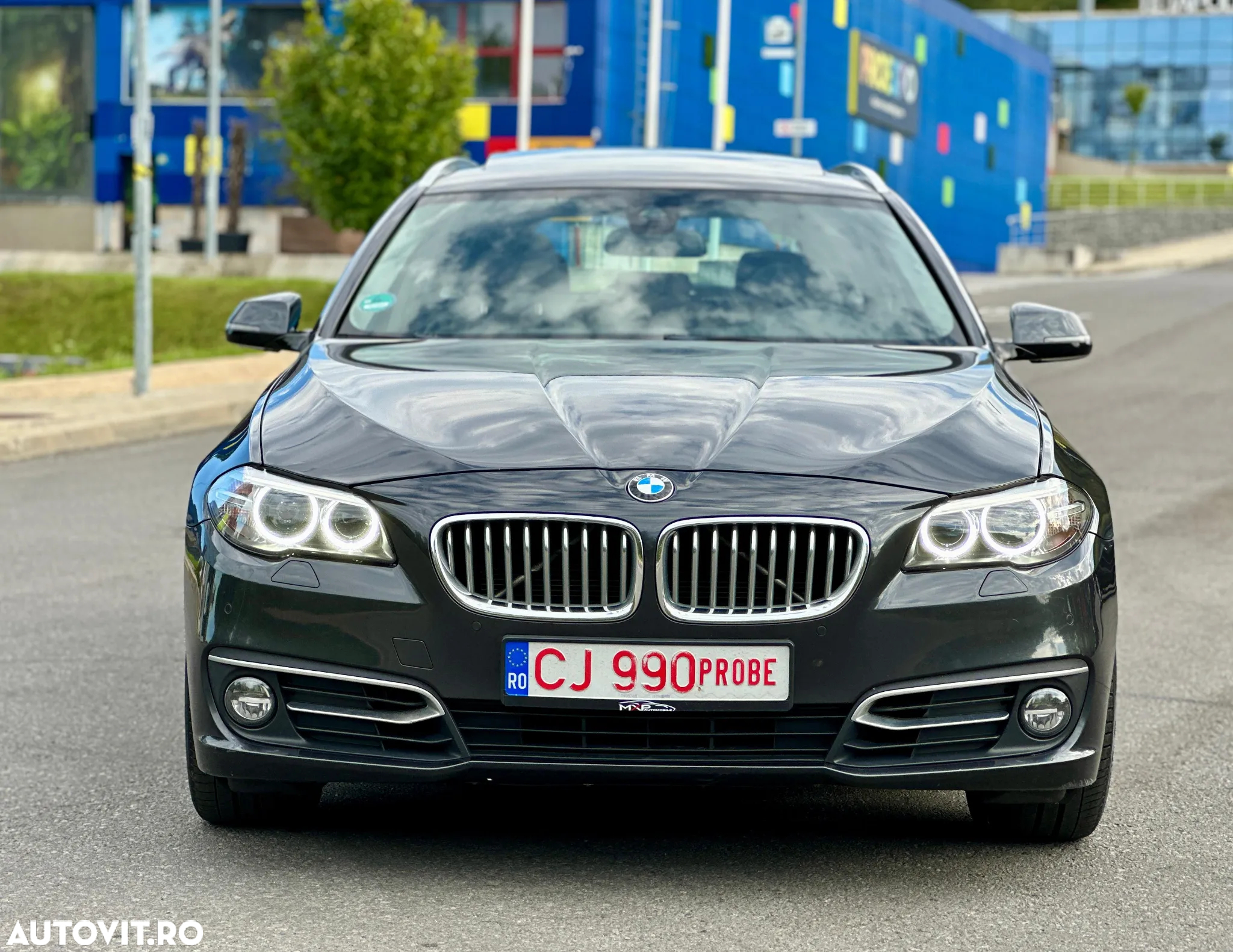 BMW Seria 5 520d Touring Aut. Modern Line - 9