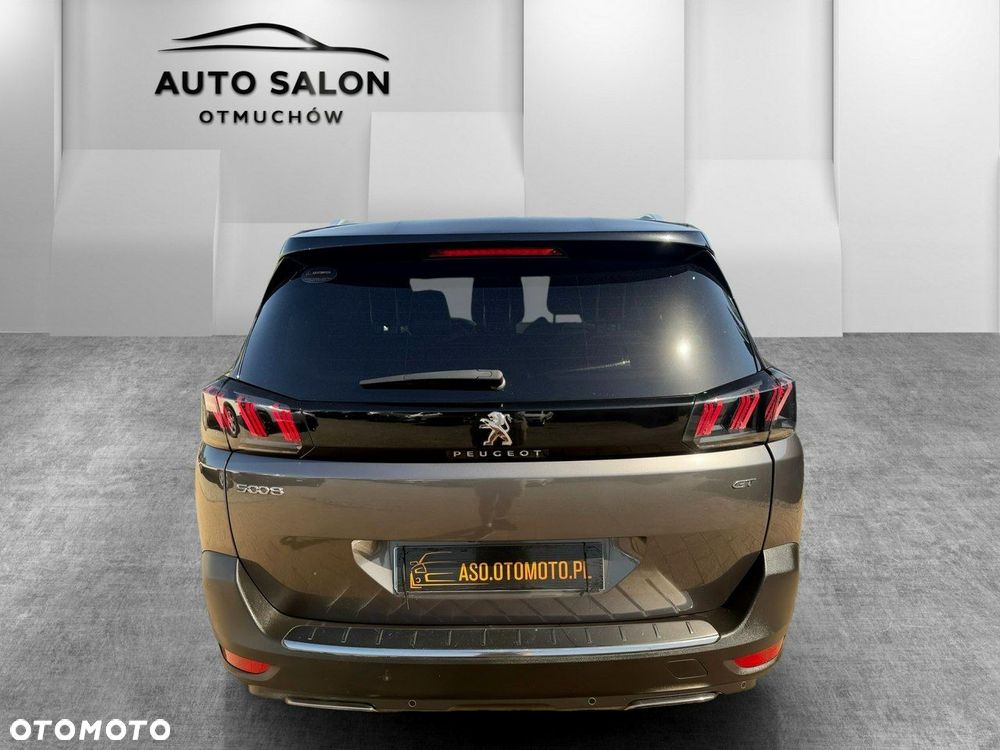 Peugeot 5008 - 4