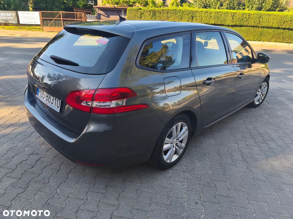 Peugeot 308 1.2 PureTech Allure S&S - 5