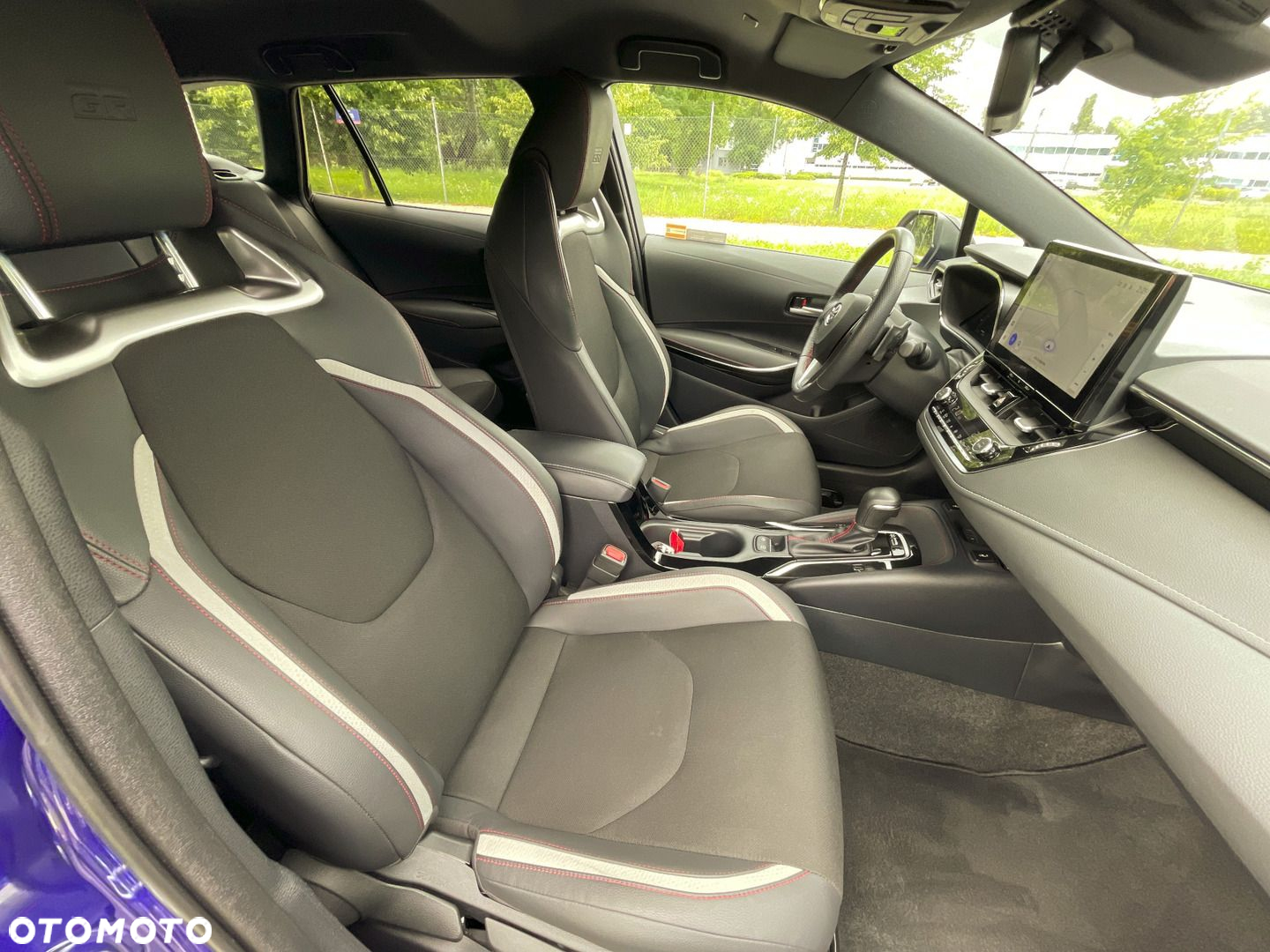 Toyota Corolla 2.0 Hybrid GR Sport Dynamic - 13