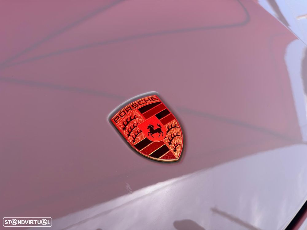 Porsche Taycan Turbo - 40
