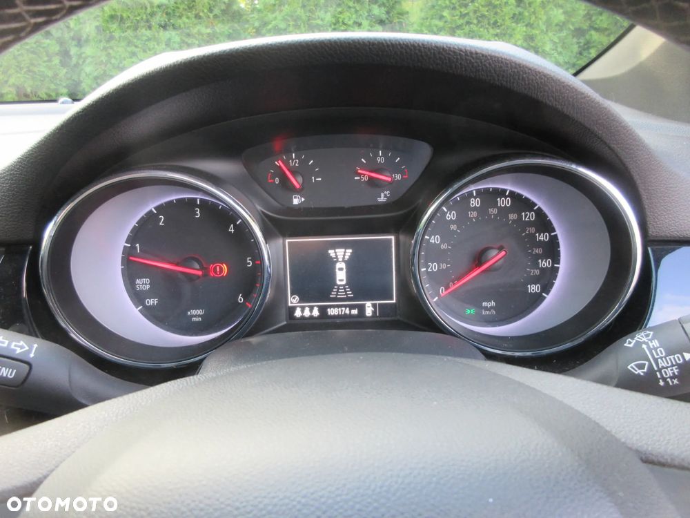 Opel Astra - 11