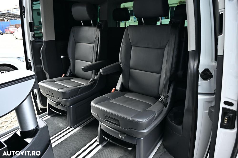 Volkswagen Multivan - 19