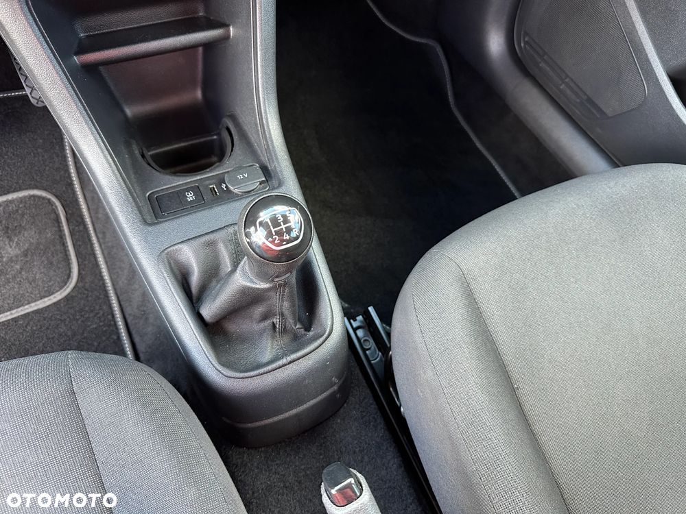 Volkswagen up! - 14