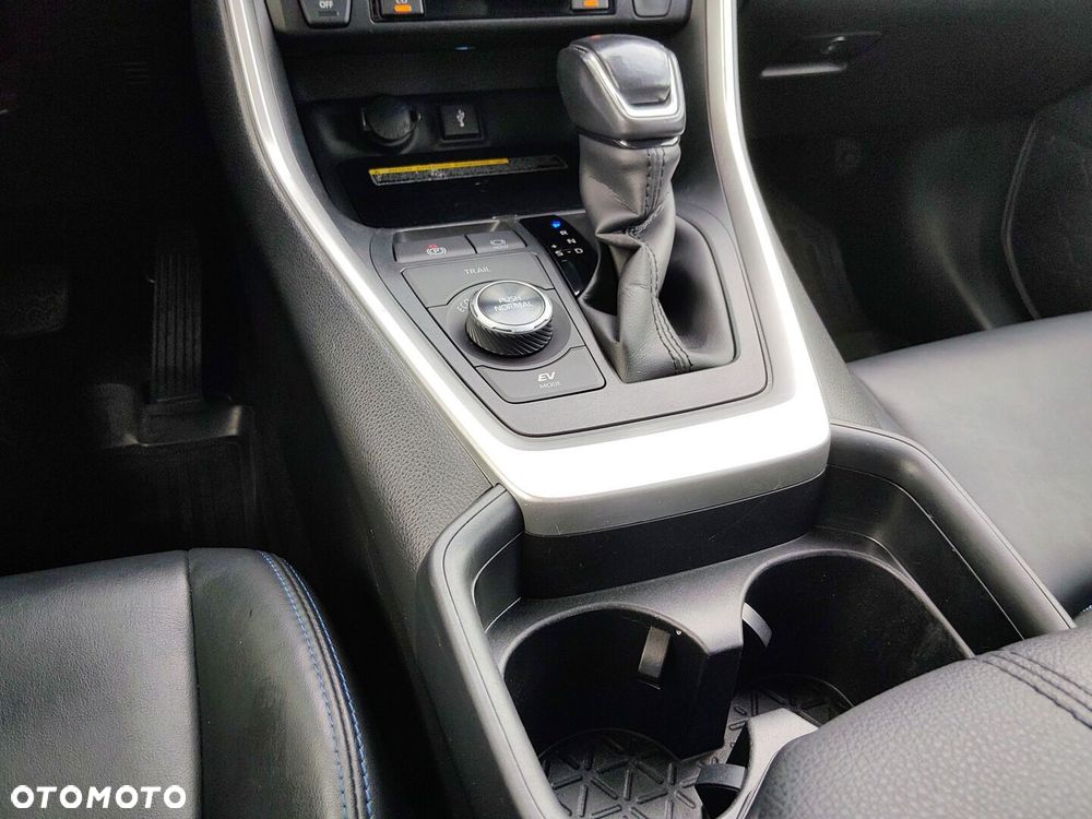 Toyota RAV4 2.5 Hybrid Selection 4x4 - 18
