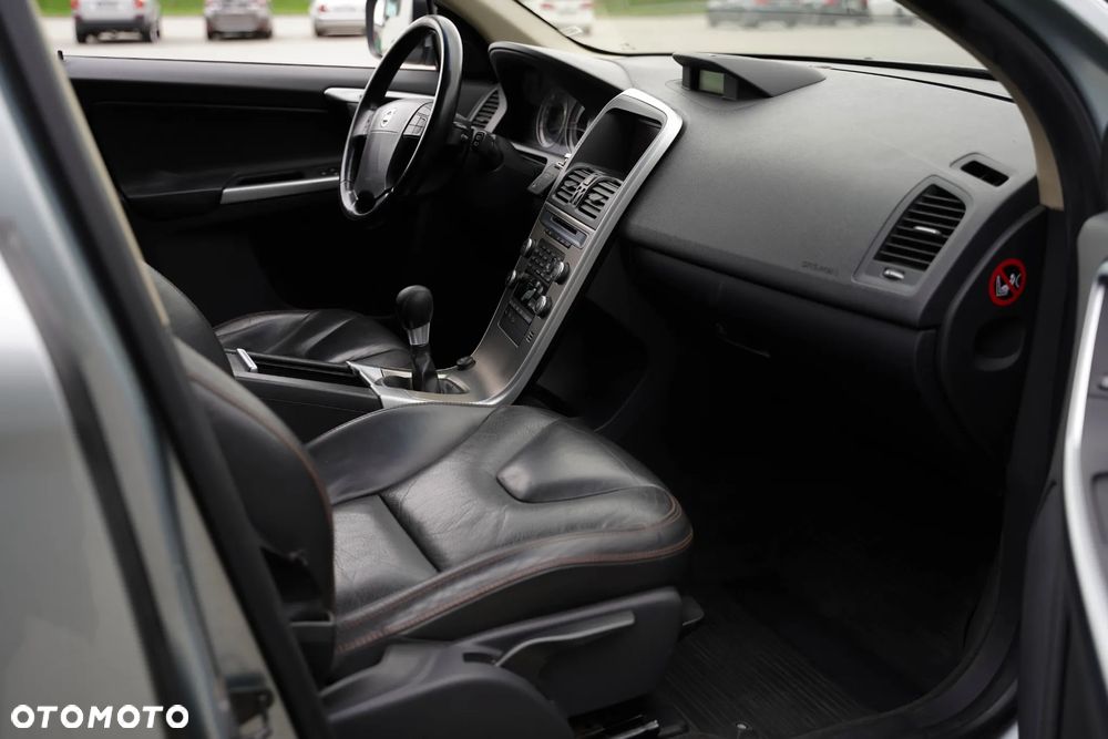 Volvo XC 60 D5 AWD - 20