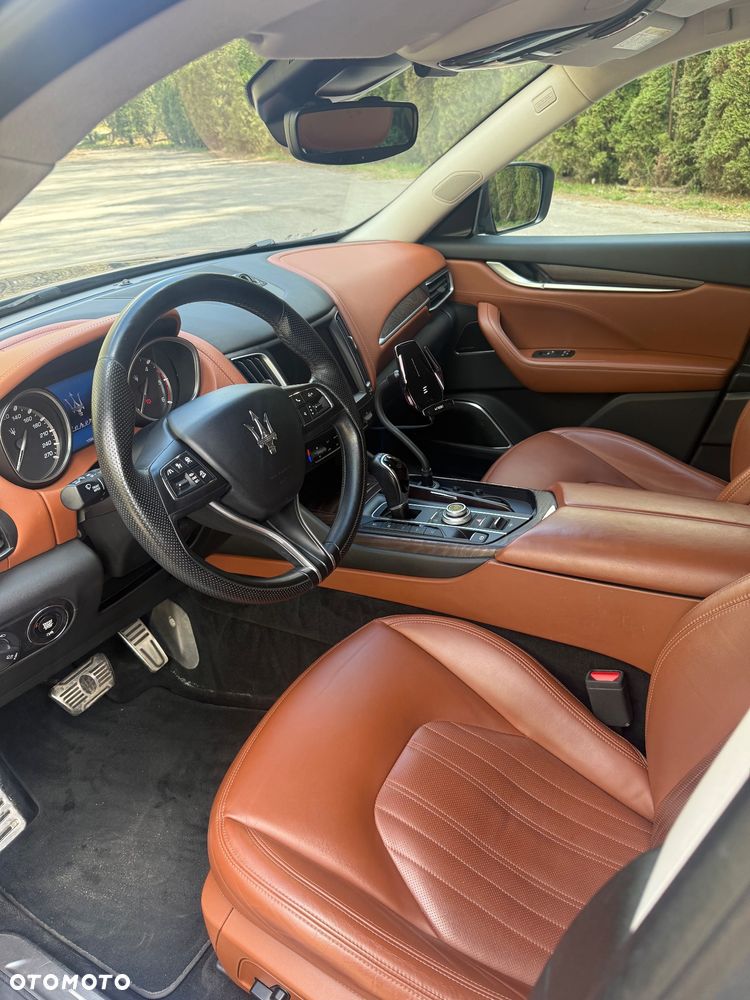 Maserati Levante Diesel Granlusso - 7