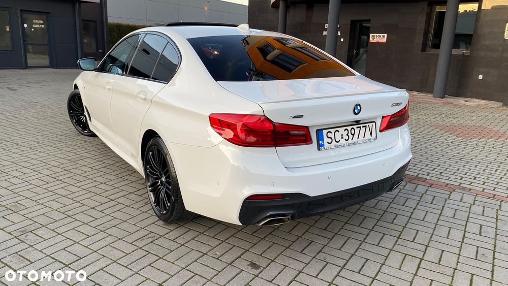 BMW Seria 5 530i xDrive M Sport sport - 3