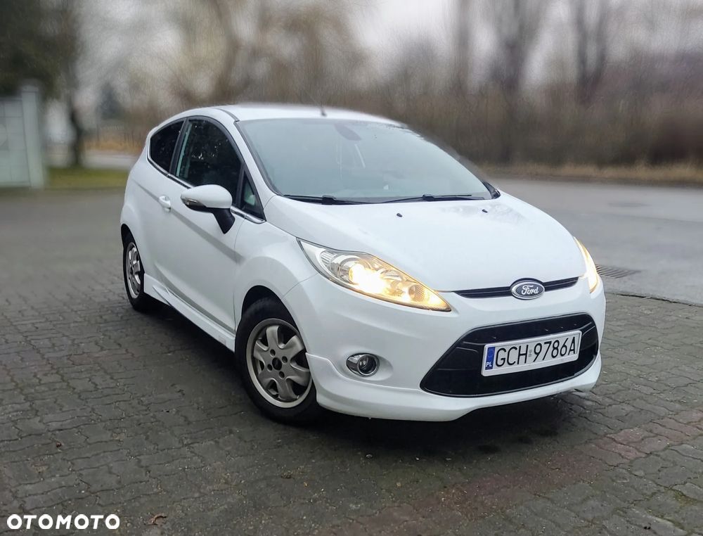 Ford Fiesta 1.4 Sport - 11