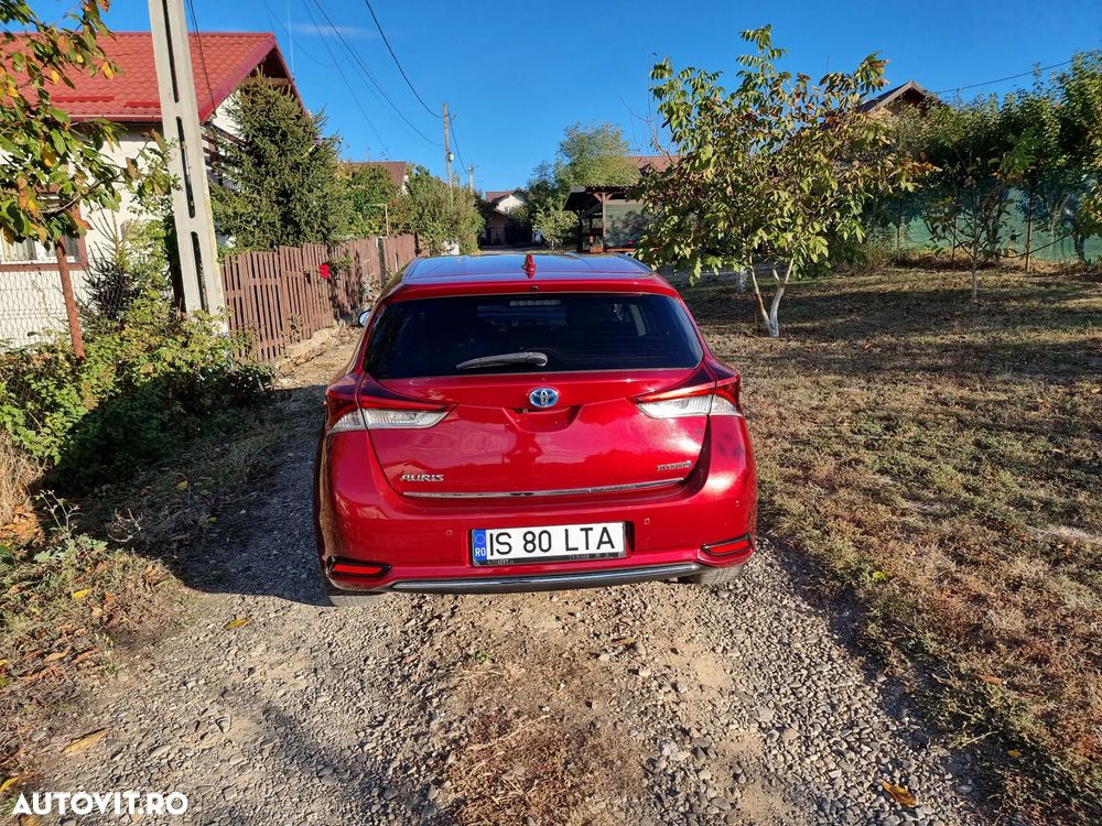 Toyota Auris 2017 photo 5