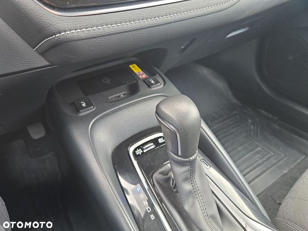 Toyota Corolla 1.8 Hybrid Comfort - 22