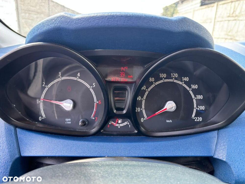 Ford Fiesta 1.25 Trend - 10