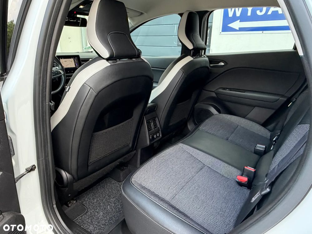 Renault Captur 1.3 TCe mHEV Intens EDC - 12