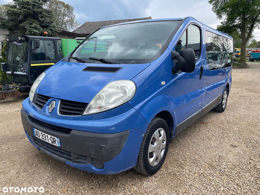 Renault Trafic - 2