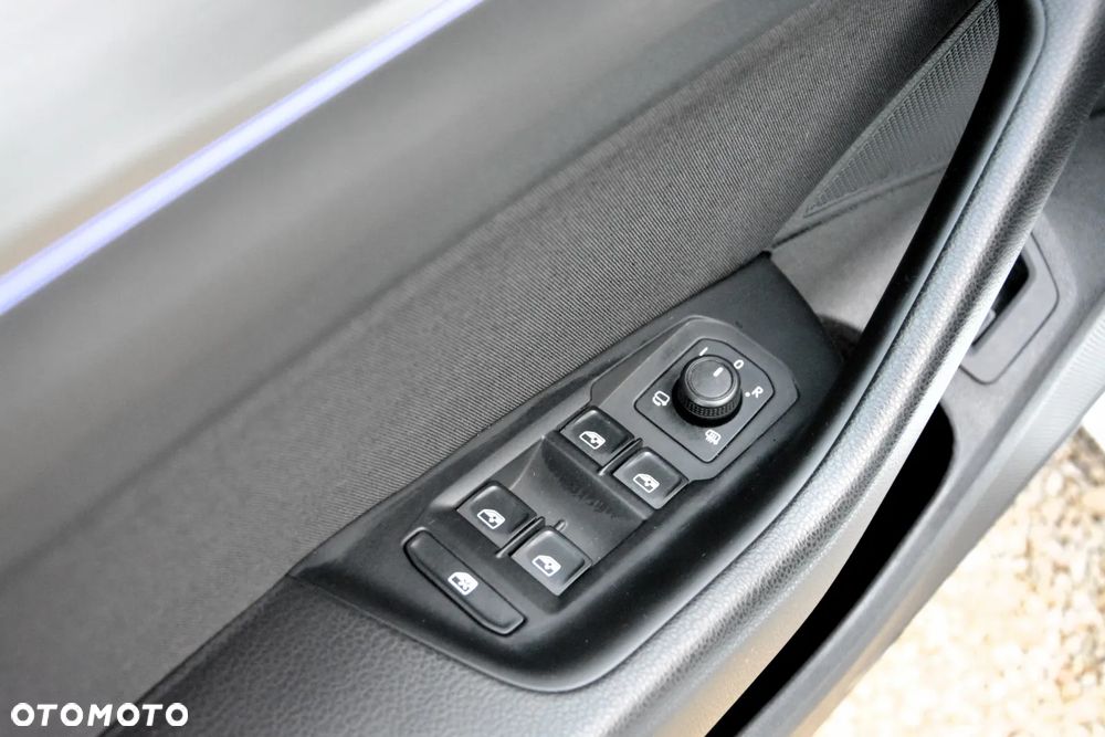 Volkswagen Arteon 2.0 TDI SCR Essence DSG - 17