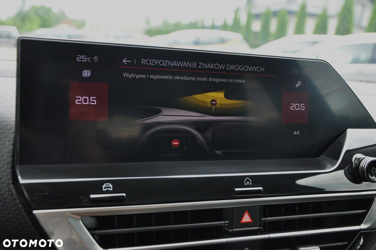 Citroën C4 PureTech 130 Stop&Start EAT8 MAX - 33