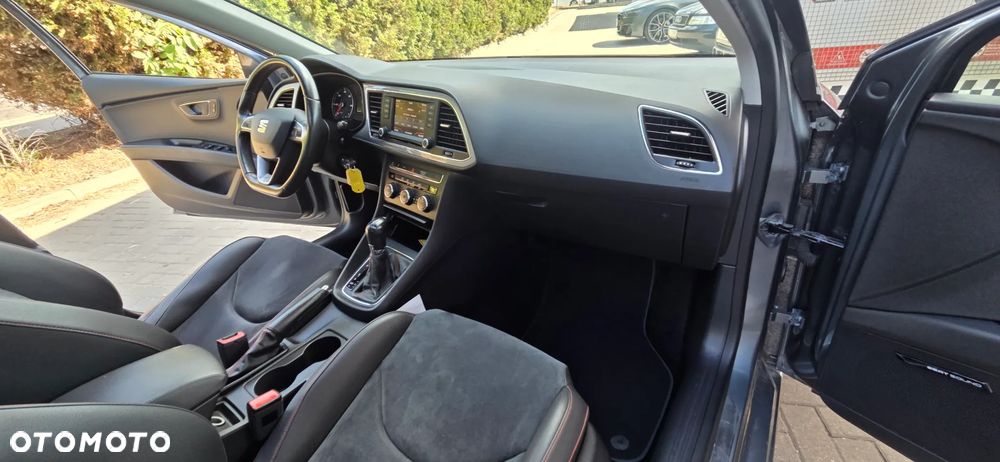 Seat Leon 2.0 TDI FR S&S DSG - 38