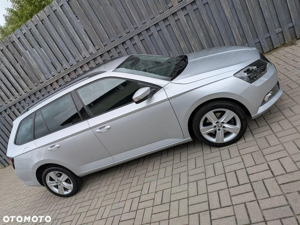 Skoda Fabia 1.2 TSI DSG Ambition - 4