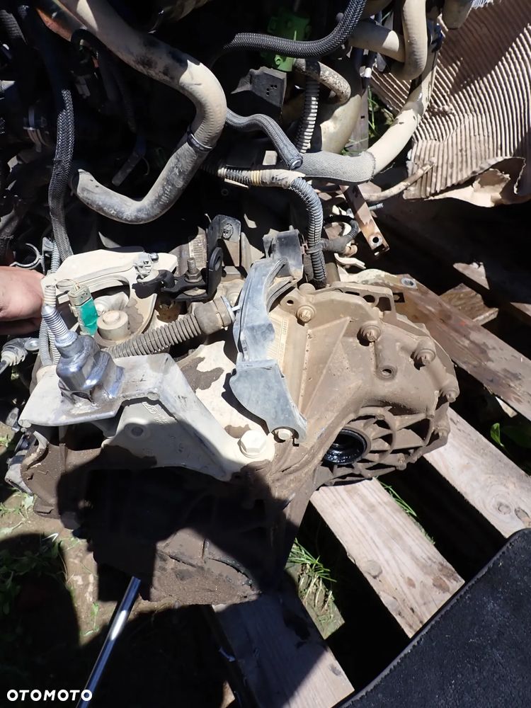 RENAULT LAGUNA III 2.0 DCI SKRZYNIA BIEGÓW PK4004