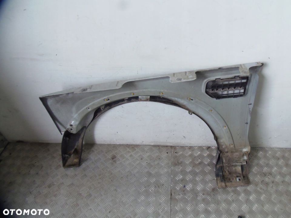 BŁOTNIK PRAWY PRZEDNI PRZÓD DISCOVERY III LRC737 - 2