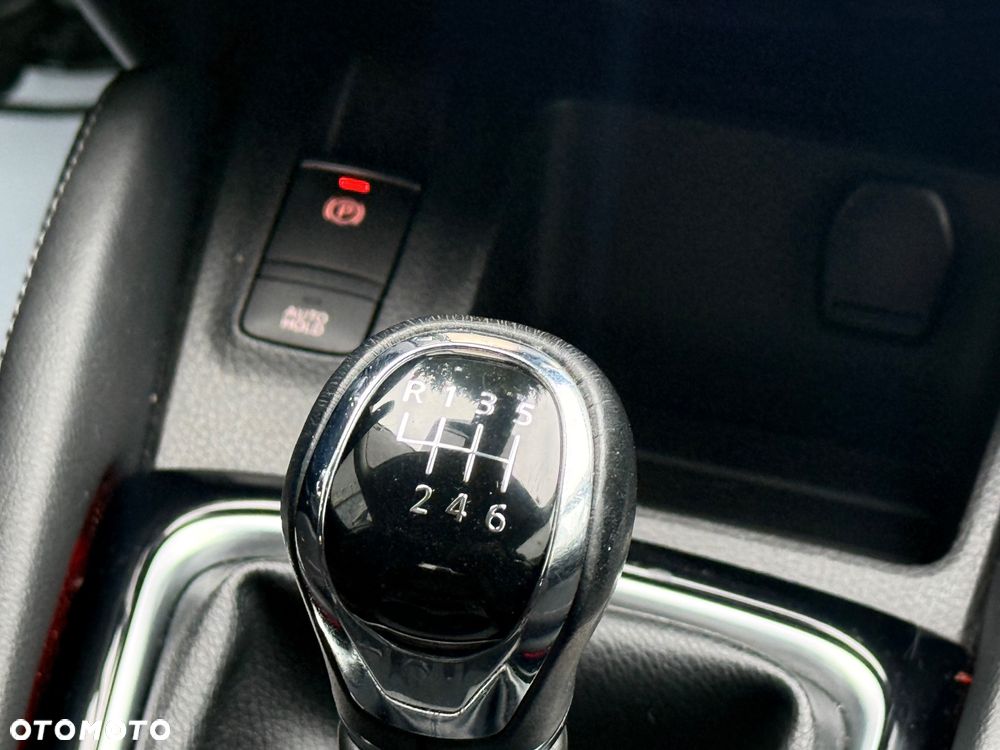 Nissan Qashqai 1.6 DIG-T Acenta - 21