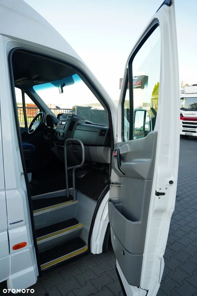 Mercedes-Benz / SPRINTER / ATLAS / KLIMATYZACJA / SPROWADZONY / - 36